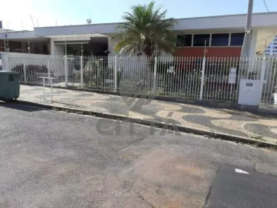Casa com 4 Quartos à venda, 373m² no Taquaral, Campinas