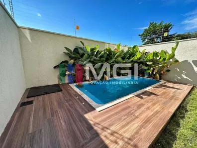 Sobrado com 3 Quartos à venda, 218m² no Jardim Atlântico, Goiânia