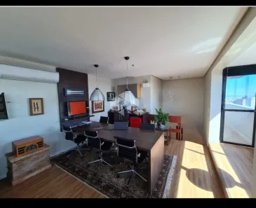Sala Comercial à venda, 108m² no Três Figueiras, Porto Alegre