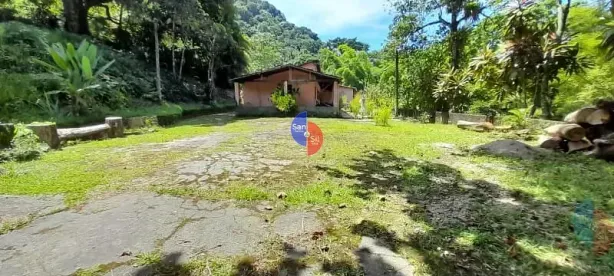 Fazenda/Sítio com 3 Quartos à venda, 300m² no Monte Oliveti, Guapimirim