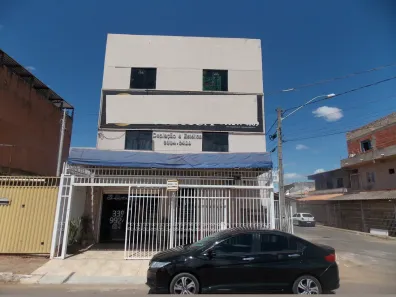 Prédio Comercial com 2 Quartos à venda, 360m² no Santa Maria, Brasília
