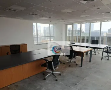 Sala Comercial para alugar, 203m² no Jardim das Acácias, São Paulo