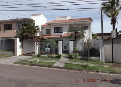 Sobrado com 2 Quartos à venda, 230m² no Centro, Cascavel
