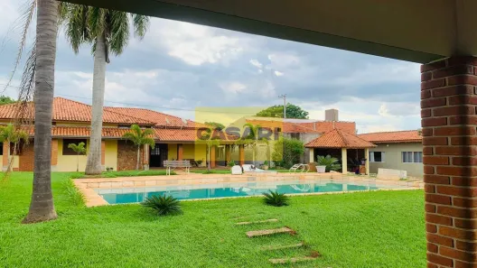 Fazenda/Sítio com 4 Quartos à venda, 350m² no Fazenda Castelo, Boituva