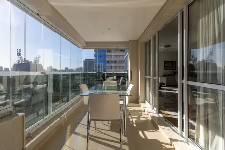 Apartamento com 3 Quartos para alugar, 165m² no Vila Gertrudes, São Paulo