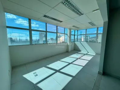 Sala Comercial para alugar, 185m² no Santa Efigênia, Belo Horizonte