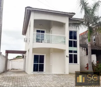 Casa de Condomínio com 3 Quartos à venda, 180m² no Luzardo Viana, Maracanaú