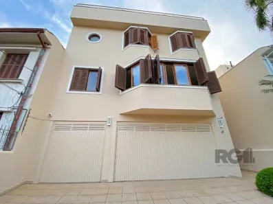 Casa com 3 Quartos à venda, 288m² no Rio Branco, Porto Alegre