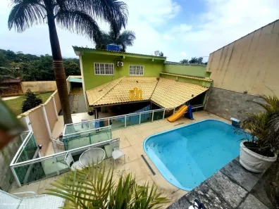 Casa com 4 Quartos à venda, 600m² no Parque A Equitativa, Duque de Caxias