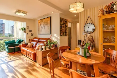 Apartamento com 2 Quartos à venda, 69m² no Vila Ipiranga, Porto Alegre