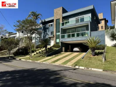 Sobrado com 3 Quartos à venda, 357m² no Jardim Indaiá, Embu das Artes