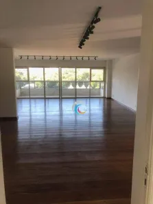 Apartamento com 4 Quartos para alugar, 226m² no Jardim Europa, São Paulo