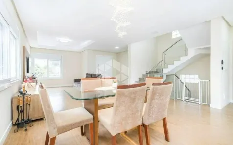 Casa com 4 Quartos à venda, 258m² no Vila Ipiranga, Porto Alegre