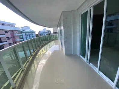 Apartamento com 3 Quartos para alugar, 130m² no Vila Nova, Cabo Frio
