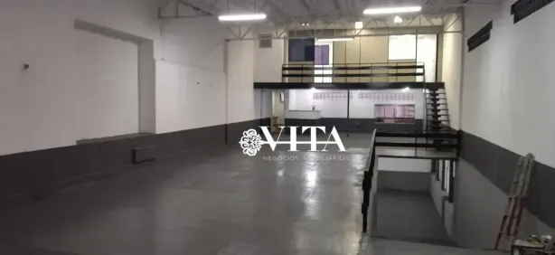 Galpão/Depósito/Armazém à venda, 367m² no Vila Galvão, Guarulhos