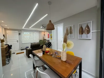 Casa de Condomínio com 2 Quartos à venda, 90m² no Campo Grande, Rio de Janeiro