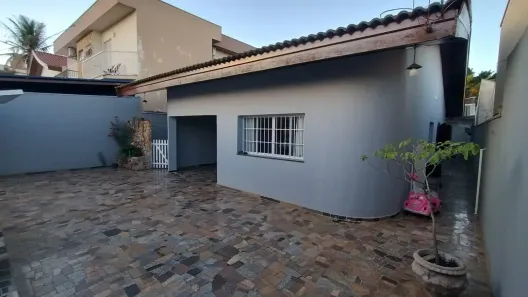 Casa com 3 Quartos à venda, 300m² no Loteamento Israel, Americana