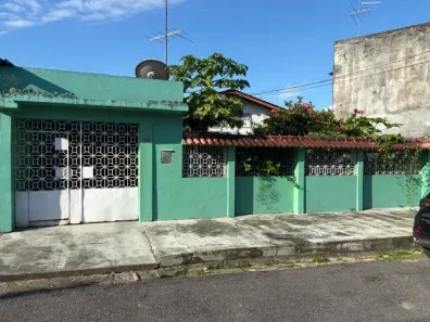 Casa com 3 Quartos à venda, 160m² no Val-de-Cães, Belém