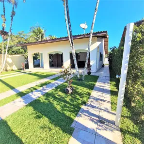 Casa com 4 Quartos à venda, 200m² no Folha Seca, Ubatuba