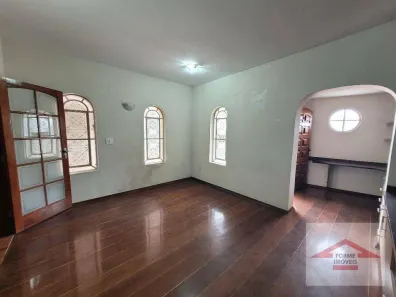 Casa com 2 Quartos à venda, 189m² no Vila Cacilda, Jundiaí