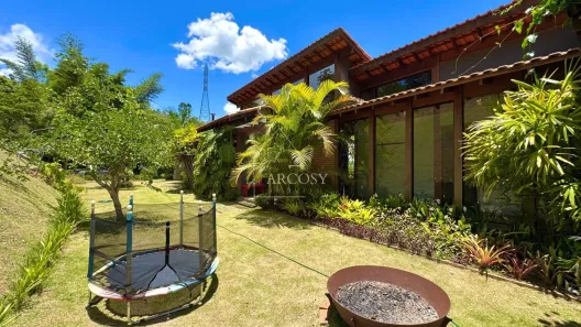 Casa de Condomínio com 3 Quartos à venda, 140m² no Itaipava, Petrópolis