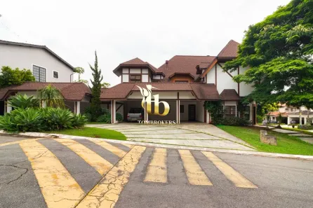 Casa de Condomínio com 4 Quartos para alugar, 525m² no Alphaville, Santana de Parnaíba