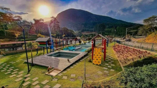 Lote/Terreno à venda, 586m² no Fazenda Alpina, Teresópolis