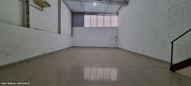 Galpão/Depósito/Armazém para alugar, 200m² no Cambuci, São Paulo