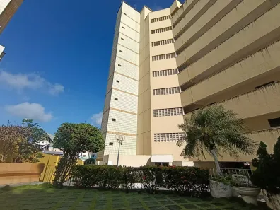 Apartamento com 3 Quartos para alugar, 95m² no Fátima, Fortaleza