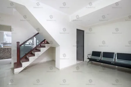 Sobrado com 5 Quartos à venda, 380m² no Parque São Vicente, Mauá