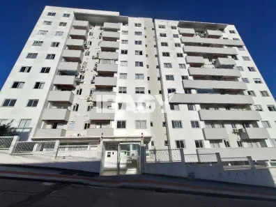 Apartamento com 2 Quartos para alugar, 65m² no Pagani, Palhoça