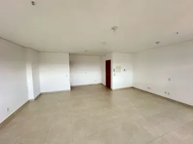 Sala Comercial à venda, 46m² no Vila Brasília Complemento, Aparecida de Goiânia