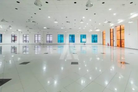 Sala Comercial para alugar, 887m² no Santo Antônio, Joinville