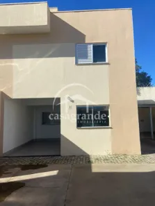 Sobrado com 3 Quartos à venda, 100m² no Martins, Uberlândia