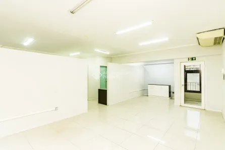 Sala Comercial para alugar, 77m² no Centro Histórico, Porto Alegre