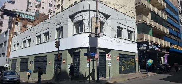Ponto Comercial para alugar, 584m² no Centro Histórico, Porto Alegre