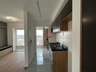 Apartamento com 2 Quartos para alugar, 42m² no Vila Isa, São Paulo