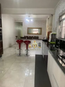 Casa com 3 Quartos à venda, 242m² no Jardim Silveira, Barueri