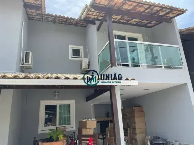 Casa de Condomínio com 4 Quartos à venda, 220m² no Várzea das Moças, Niterói