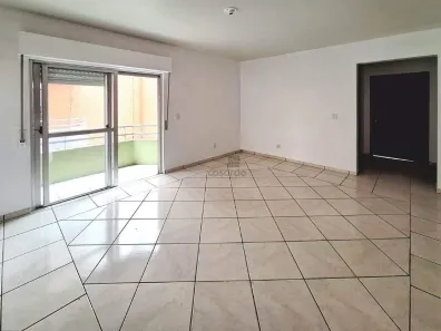 Apartamento com 2 Quartos para alugar, 76m² no Duque de Caxias, Santa Maria