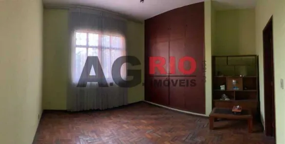 Casa com 2 Quartos à venda, 118m² no Praça Seca, Rio de Janeiro