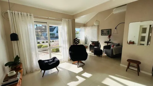 Casa com 3 Quartos à venda, 229m² no Primavera, Dois Irmãos