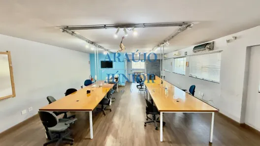 Galpão/Depósito/Armazém para alugar, 270m² no Jardim Werner Plaas, Americana