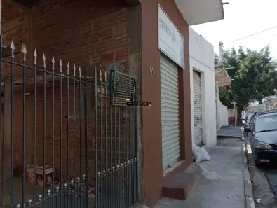 Casa com 2 Quartos à venda, 150m² no Vila Barros, Barueri