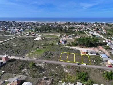 Lote/Terreno à venda, 300m² no Jardim Ultramar, Balneário Gaivota