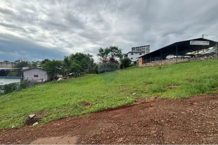 Lote/Terreno à venda, 450m² no Constantina, Constantina
