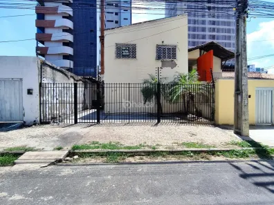 Imóvel Comercial com 3 Quartos para alugar, 132m² no Jóquei, Teresina