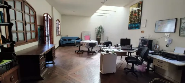 Casa com 4 Quartos à venda, 303m² no Caiçara-Adelaide, Belo Horizonte