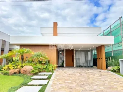 Casa de Condomínio com 4 Quartos à venda, 264m² no Centenário, Torres