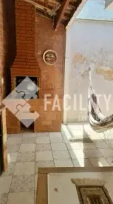 Casa com 3 Quartos para alugar, 200m² no Vila Nogueira, Campinas